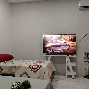 https://la-casa-de-amelia.puertoayorahotels.com