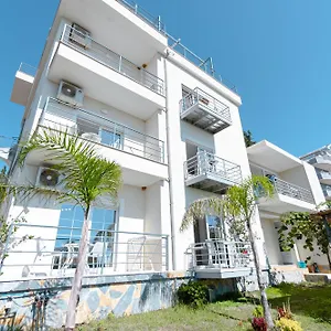  Aparthotel Kotarja Albania