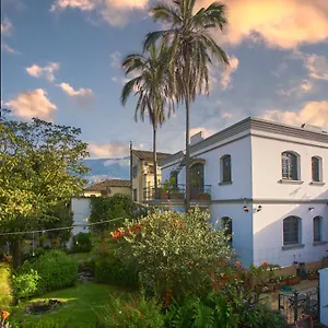  Guest house La Banksia Ecuador